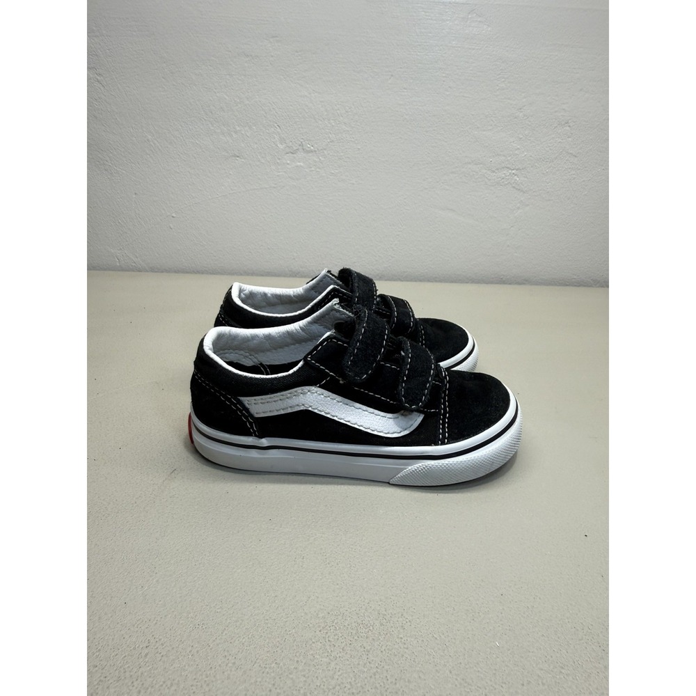 Vans Toddler Old Skool V Sneaker Shoes Size 7